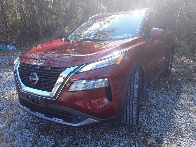 2022 Nissan Rogue SL