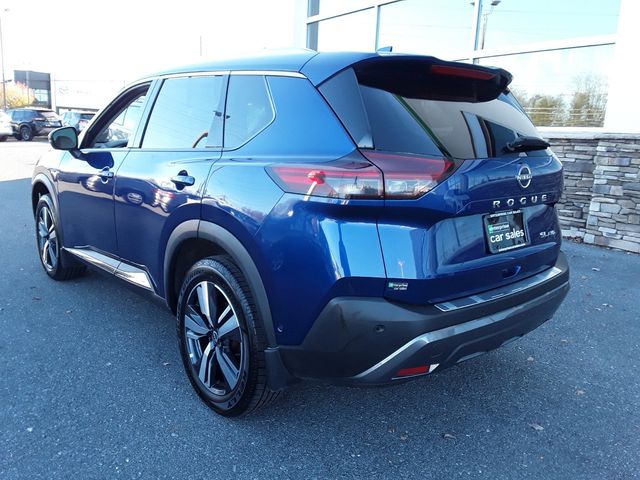 2022 Nissan Rogue SL