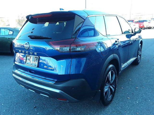 2022 Nissan Rogue SL