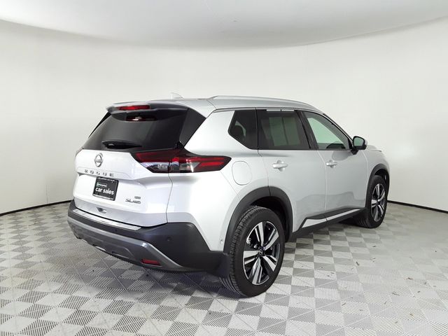 2022 Nissan Rogue SL