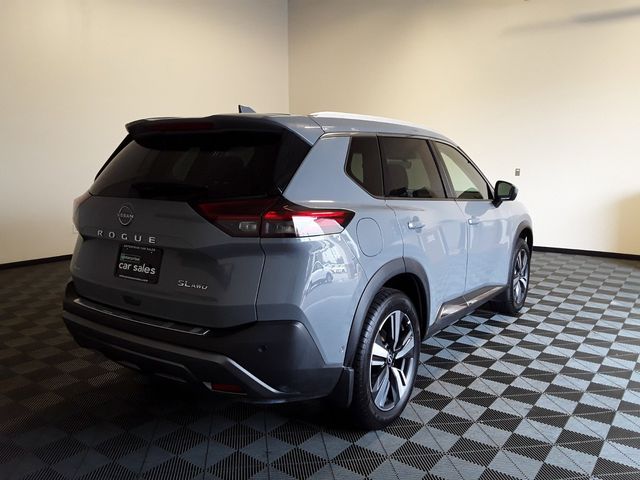 2022 Nissan Rogue SL