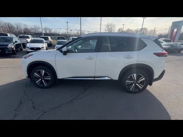 2022 Nissan Rogue Platinum