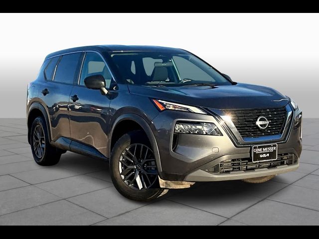 2022 Nissan Rogue S