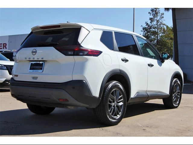 2022 Nissan Rogue S