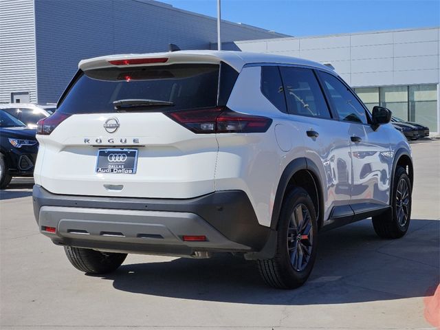 2022 Nissan Rogue S