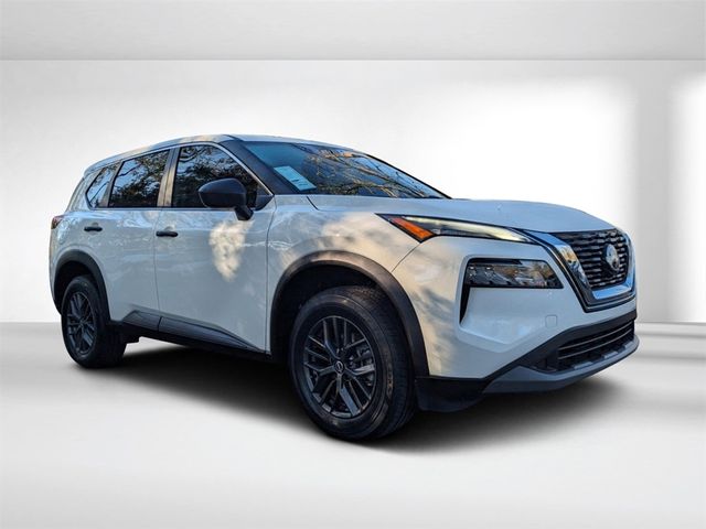 2022 Nissan Rogue S