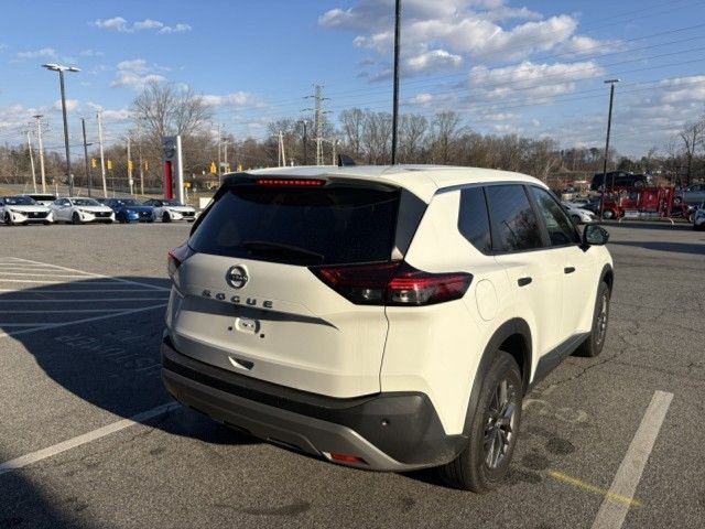 2022 Nissan Rogue S