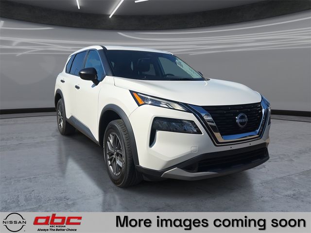 2022 Nissan Rogue S