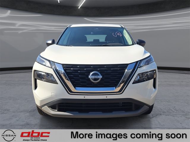 2022 Nissan Rogue S