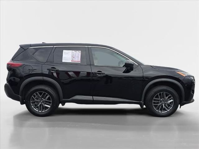 2022 Nissan Rogue S