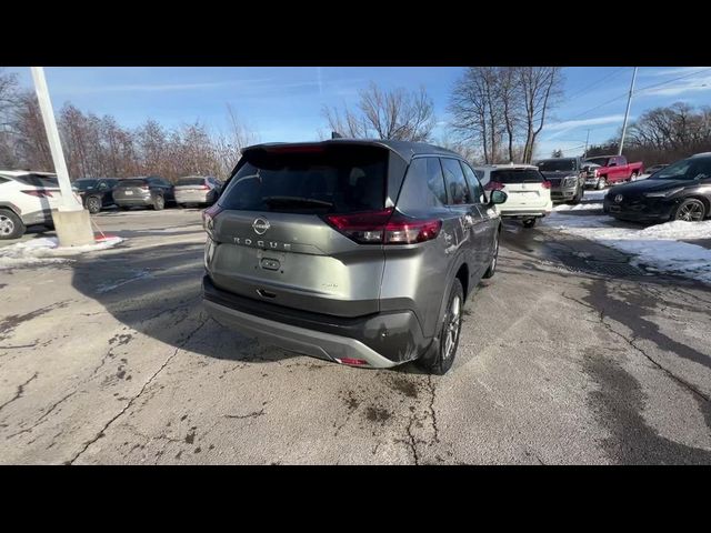 2022 Nissan Rogue S