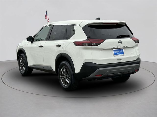 2022 Nissan Rogue S