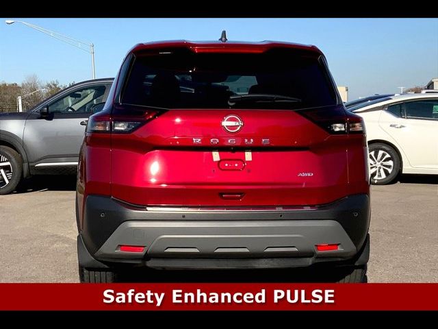 2022 Nissan Rogue S