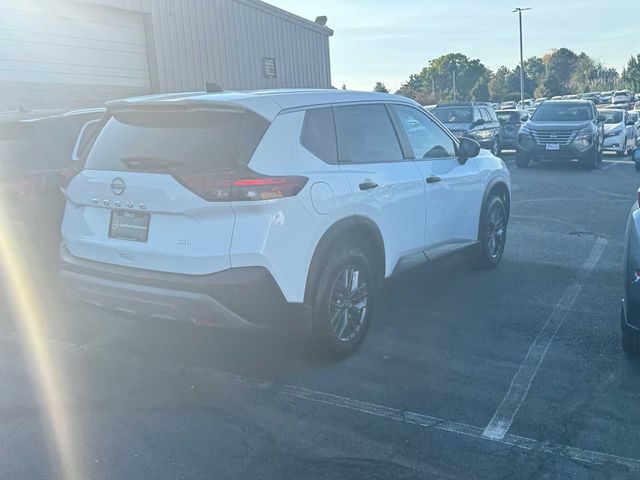 2022 Nissan Rogue S