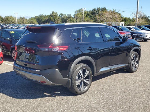 2022 Nissan Rogue SL