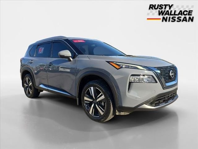 2022 Nissan Rogue SL