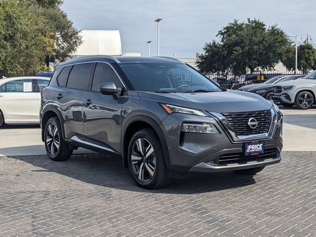 2022 Nissan Rogue SL