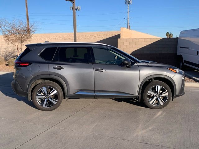 2022 Nissan Rogue SL