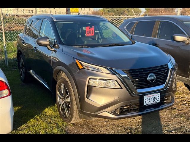 2022 Nissan Rogue SL