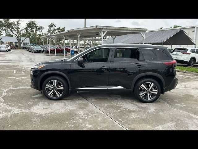 2022 Nissan Rogue SL