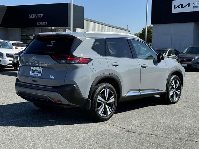 2022 Nissan Rogue SL