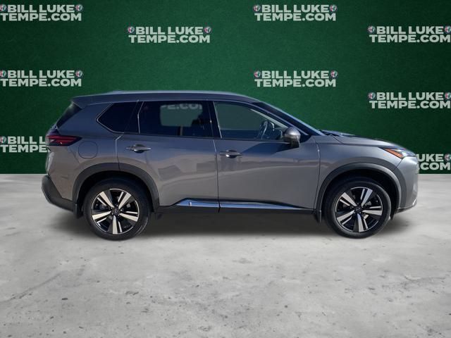 2022 Nissan Rogue SL