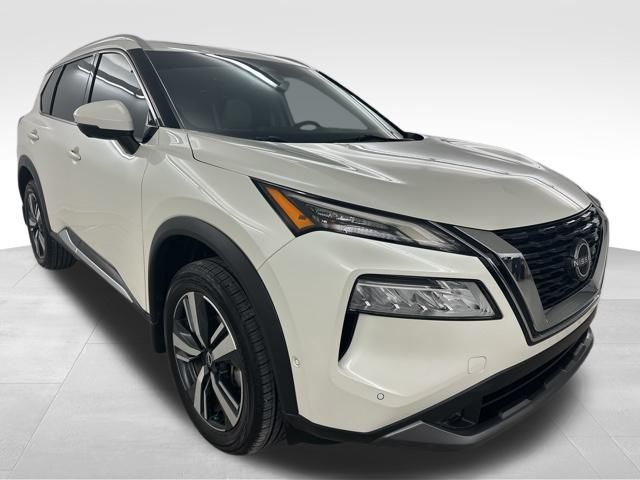 2022 Nissan Rogue SL