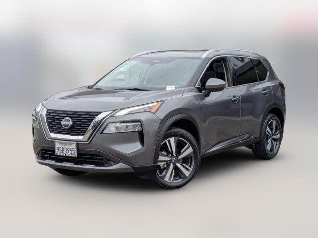 2022 Nissan Rogue SL