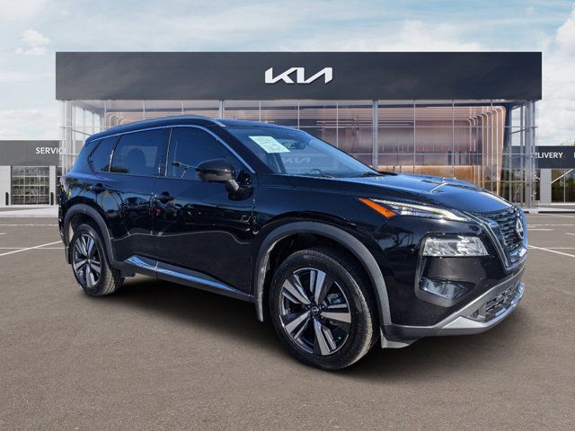 2022 Nissan Rogue SL