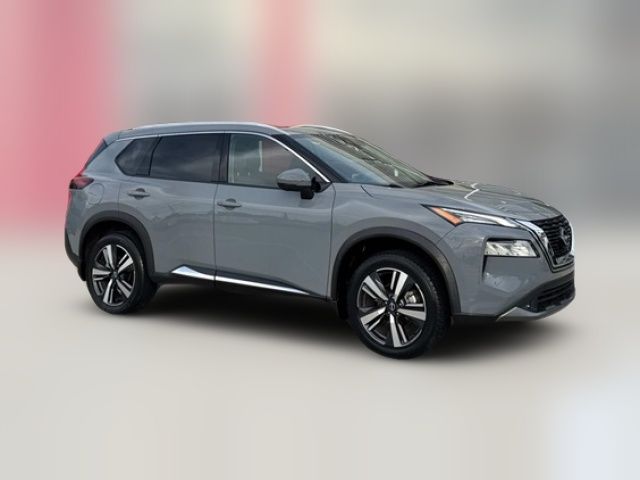 2022 Nissan Rogue SL