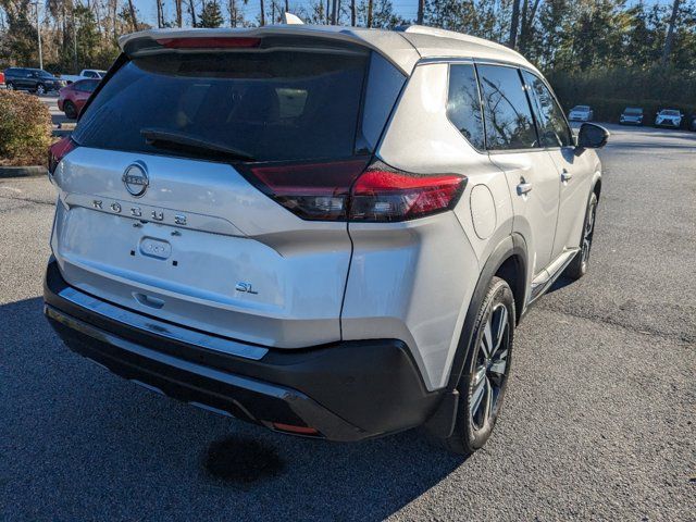 2022 Nissan Rogue SL