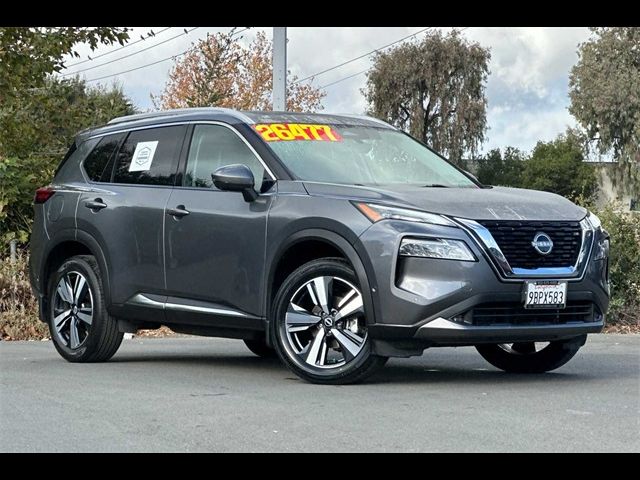 2022 Nissan Rogue SL