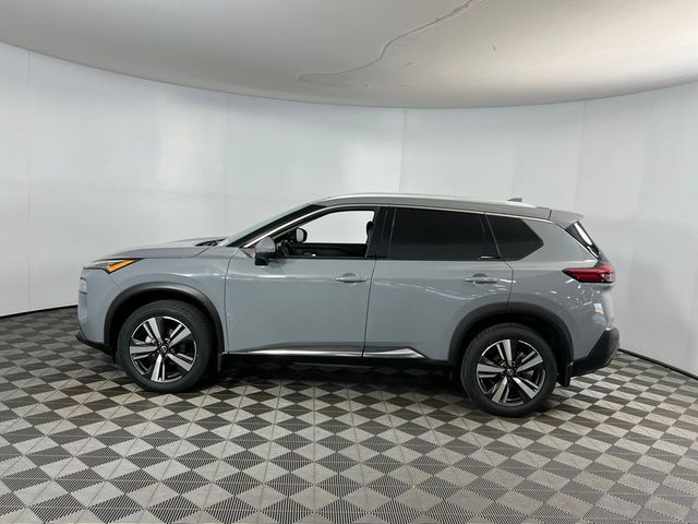 2022 Nissan Rogue SL