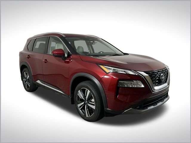 2022 Nissan Rogue SL