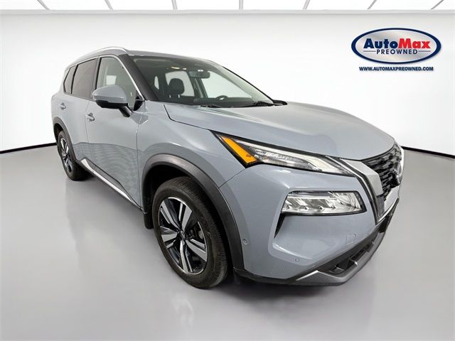 2022 Nissan Rogue SL