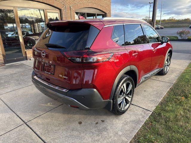 2022 Nissan Rogue SL