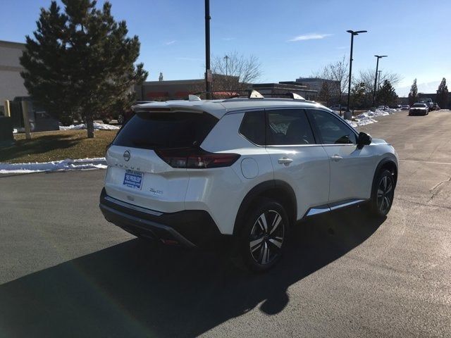 2022 Nissan Rogue SL