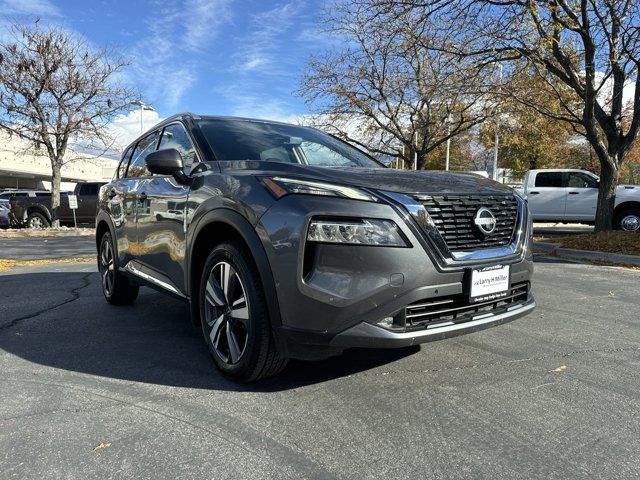 2022 Nissan Rogue SL