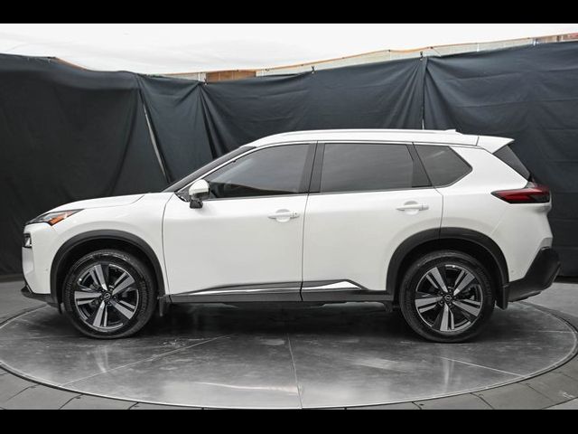 2022 Nissan Rogue SL