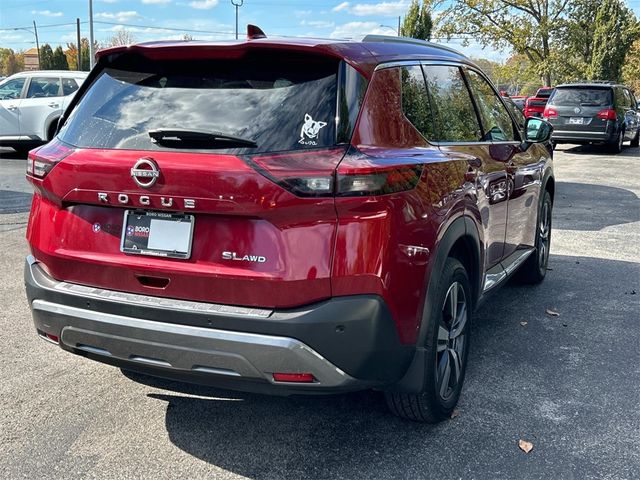 2022 Nissan Rogue SL