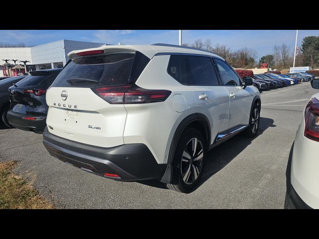 2022 Nissan Rogue SL