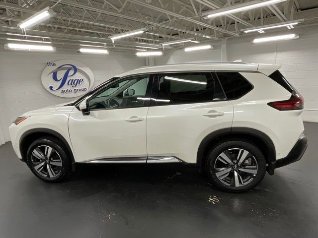 2022 Nissan Rogue SL