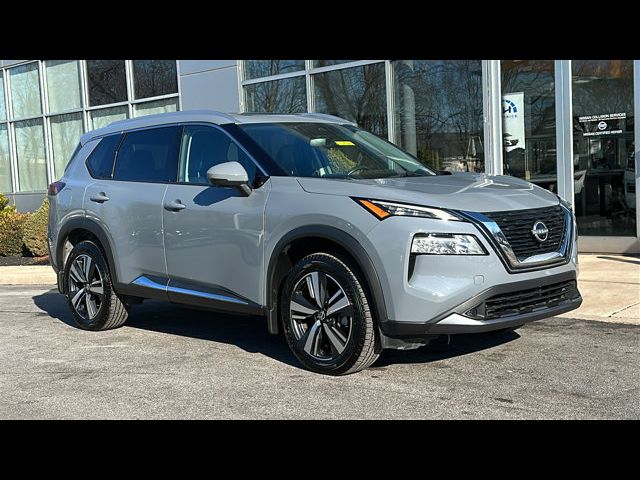 2022 Nissan Rogue SL