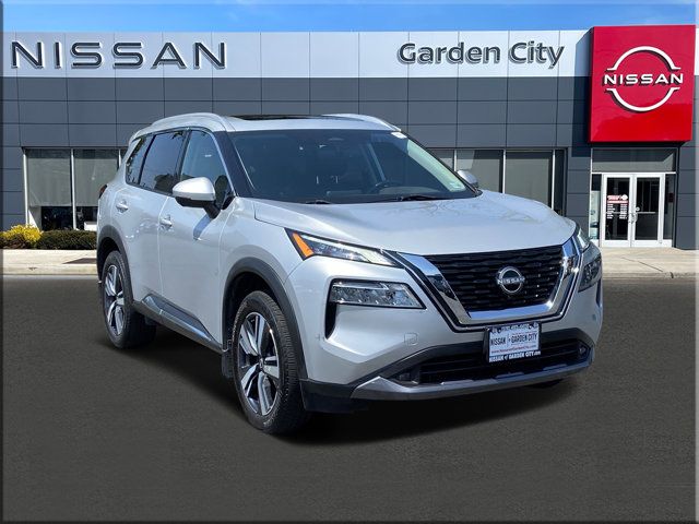 2022 Nissan Rogue SL