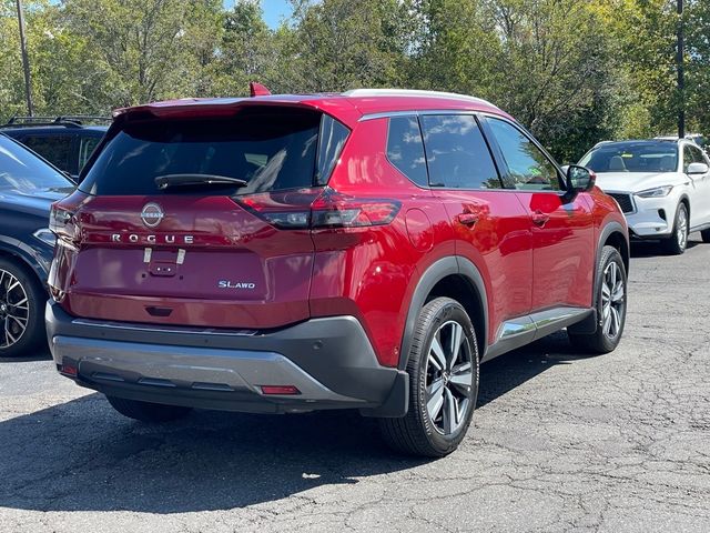 2022 Nissan Rogue SL