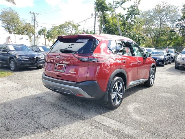 2022 Nissan Rogue SL