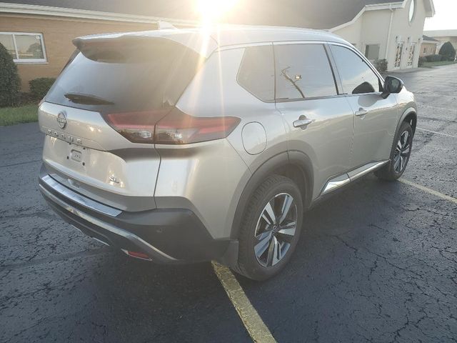 2022 Nissan Rogue SL