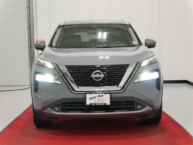 2022 Nissan Rogue SL