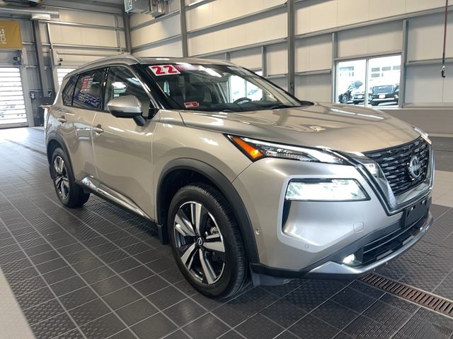 2022 Nissan Rogue SL