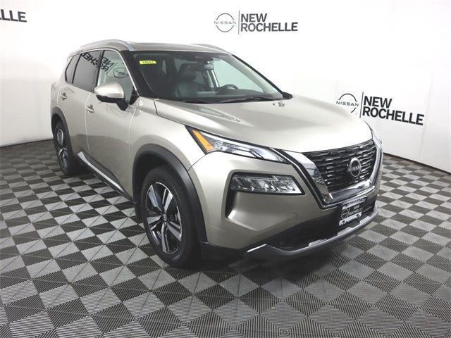 2022 Nissan Rogue SL